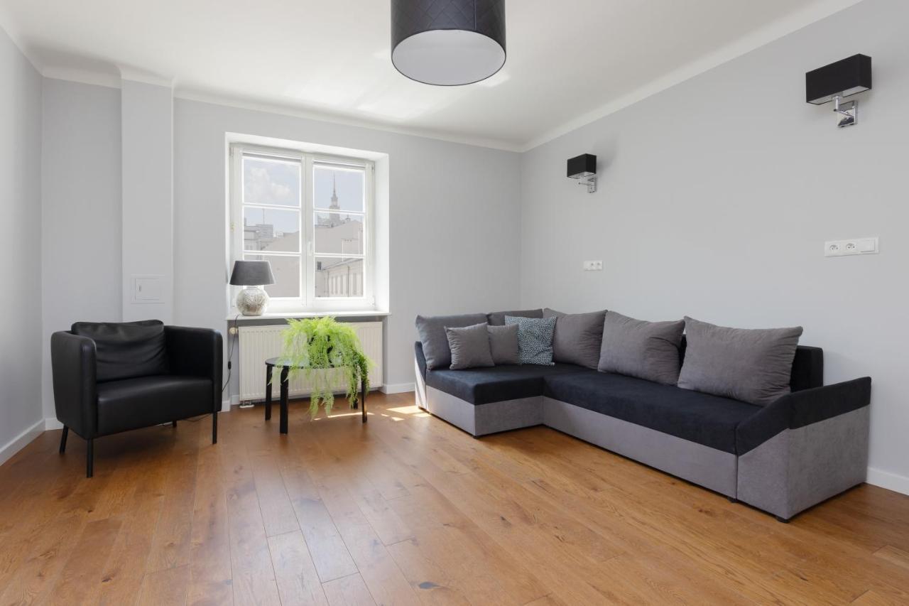 ורשה City Center Aparthotel Chmielna By Noclegi Renters מראה חיצוני תמונה