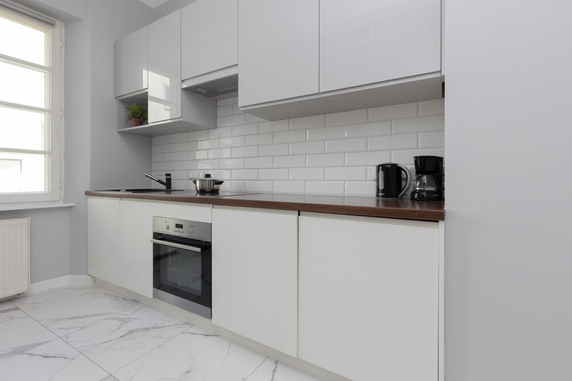 ורשה City Center Aparthotel Chmielna By Noclegi Renters מראה חיצוני תמונה