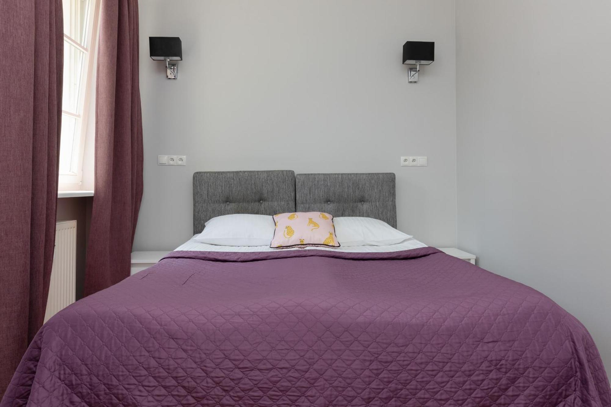 ורשה City Center Aparthotel Chmielna By Noclegi Renters מראה חיצוני תמונה