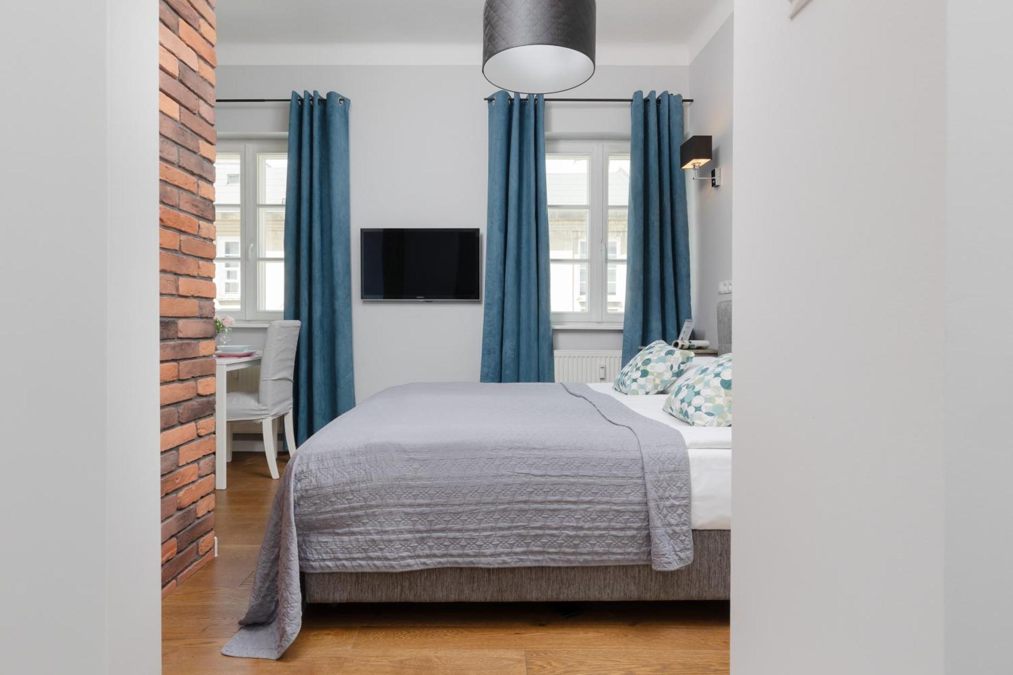 ורשה City Center Aparthotel Chmielna By Noclegi Renters מראה חיצוני תמונה